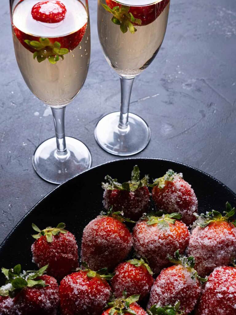 20 Romantic Date Night Recipes (From Morning To Night)