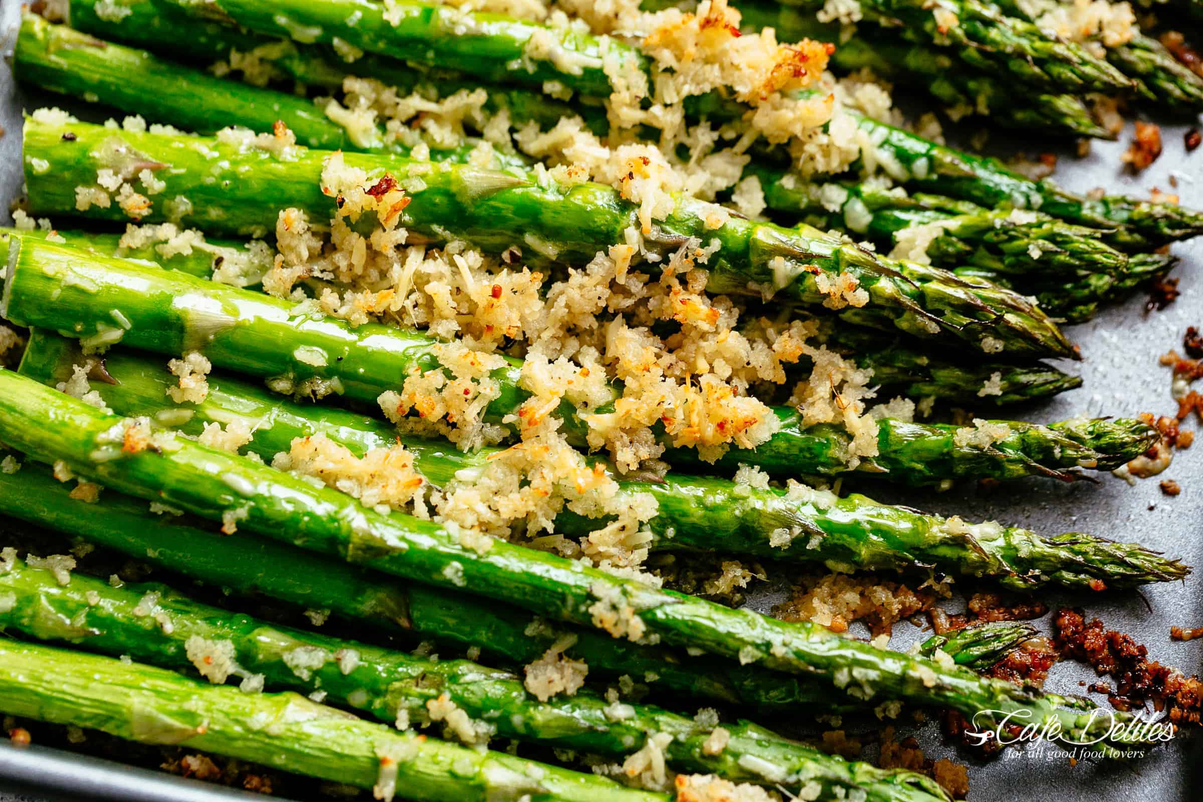 Zoom in image of Garlic Butter Roasted Asparagus