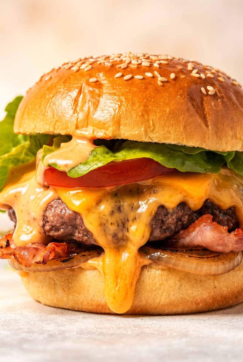 Juicy Homemade Beef Burger