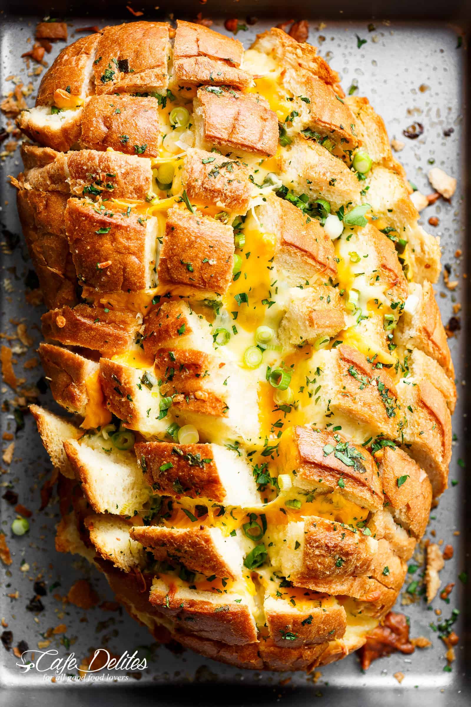 Pull Apart Cheesy Garlic Bread