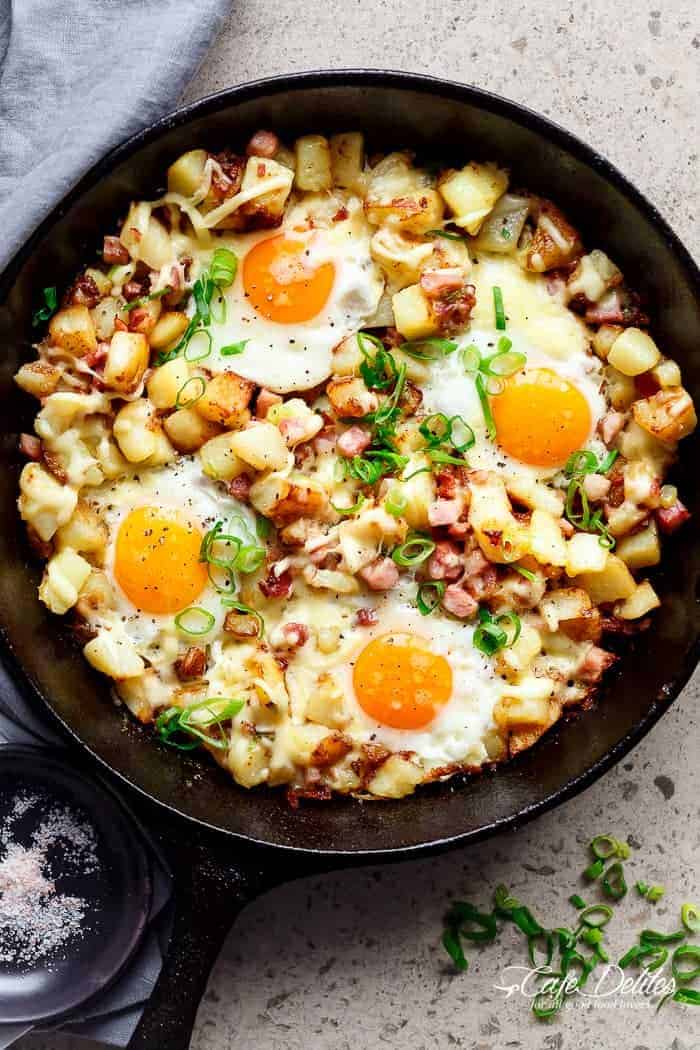 Cheesy Bacon And Egg Hash