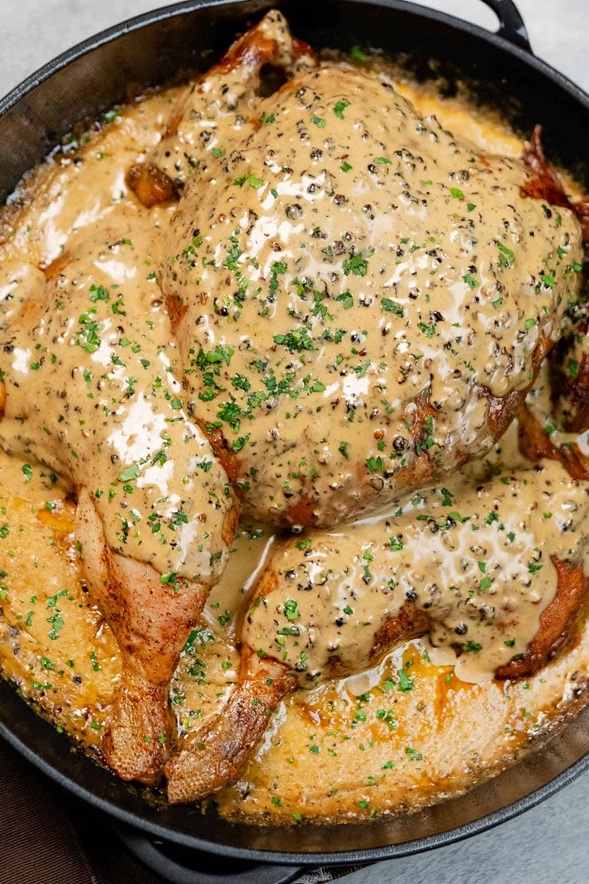 Chicken Au Poivre (Chicken in Creamy Peppercorn Sauce)