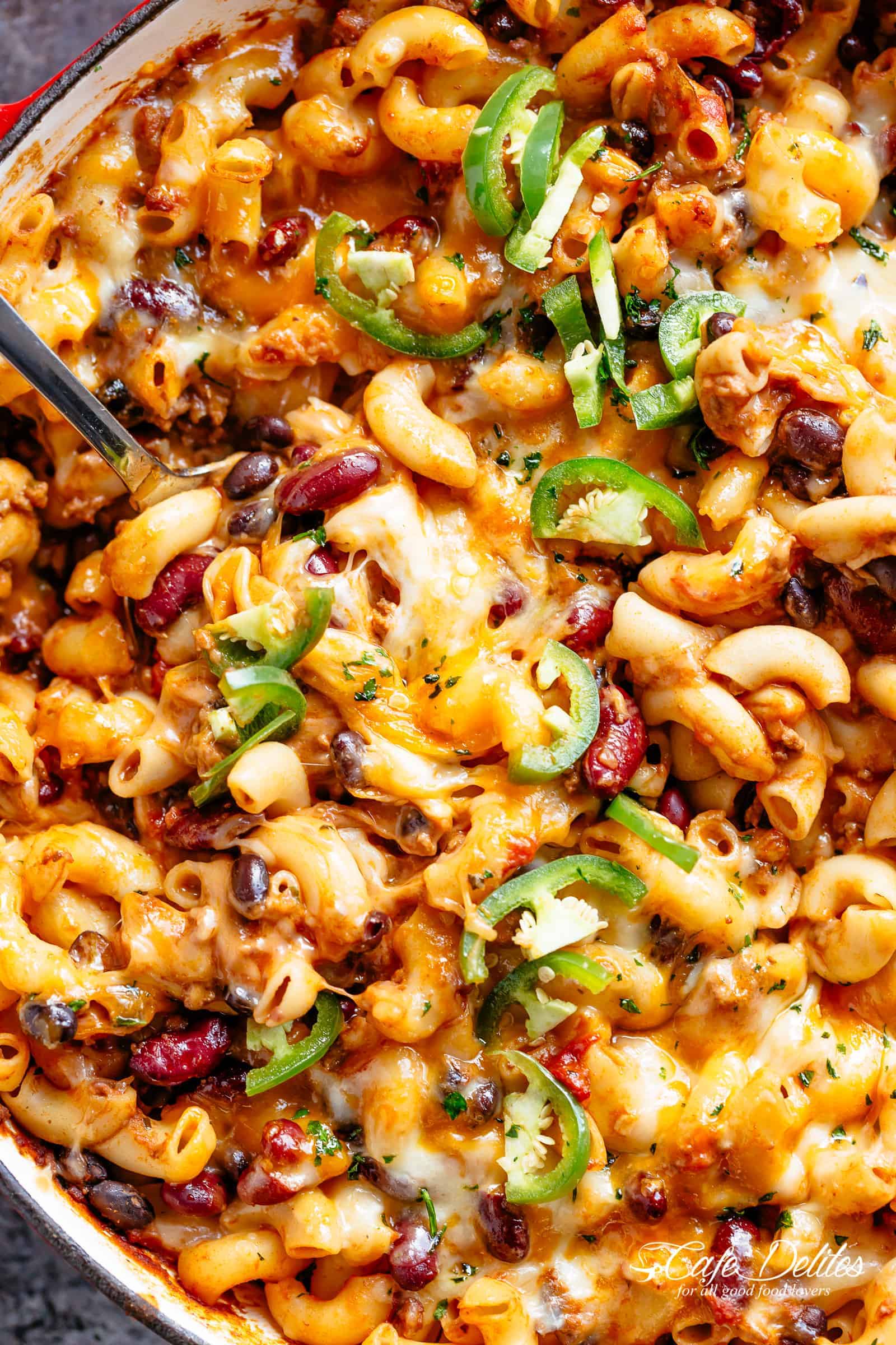 Cheesy Chili Mac and Cheese