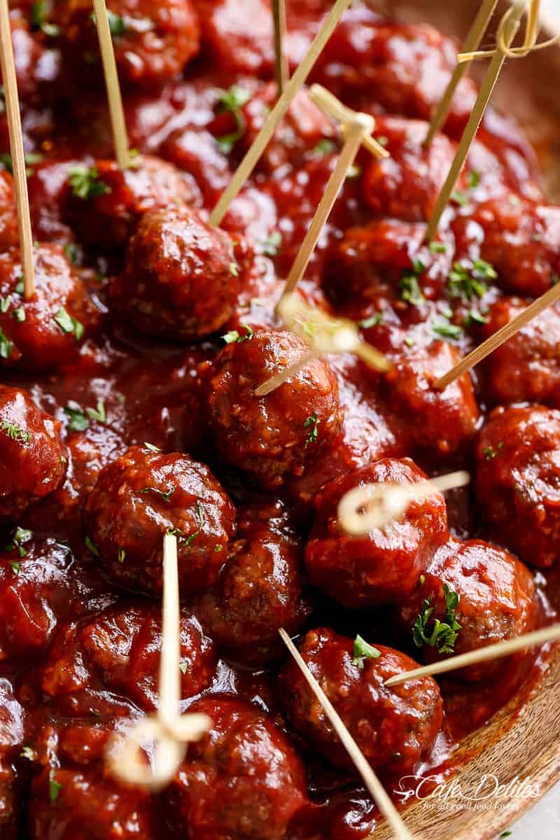 Cocktail Meatballs (Sweet and Sour Sauce)