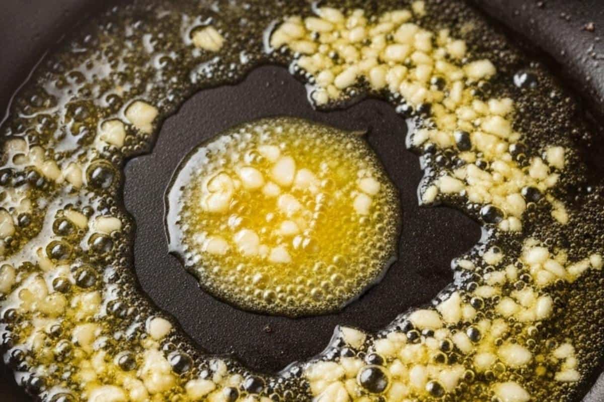 Melt in the butter in the same skillet and add minced garlic. cook for 30 seconds.
