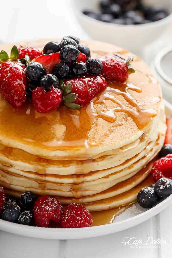 And Easy Pancakes (Only 3 Ingredients Needed)