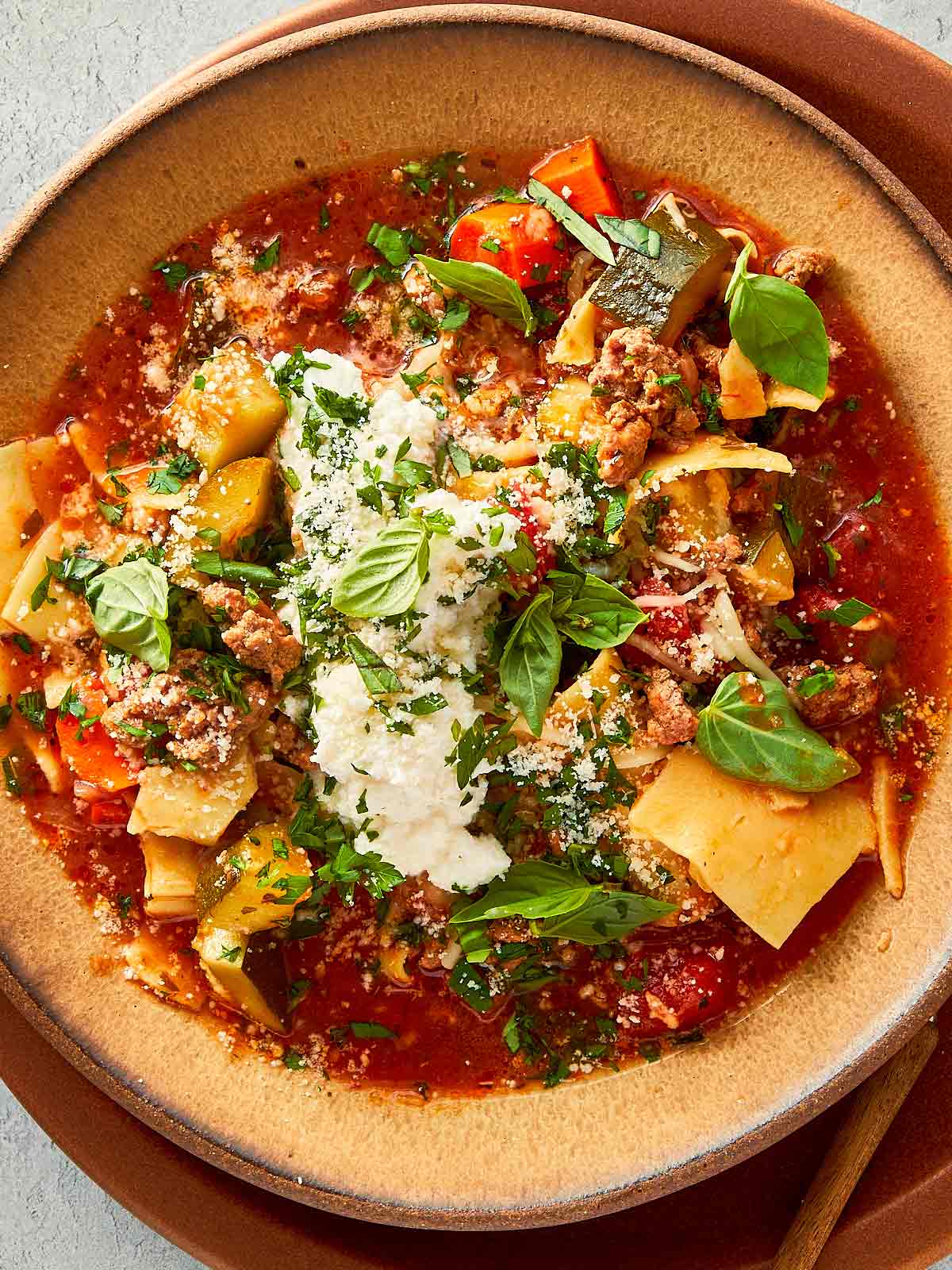 Slow Cooker Lasagna Soup