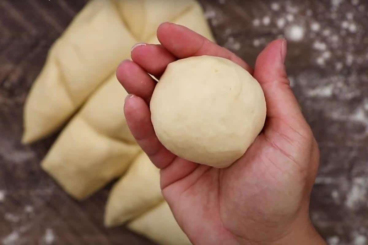 Cut and shaped the dough.