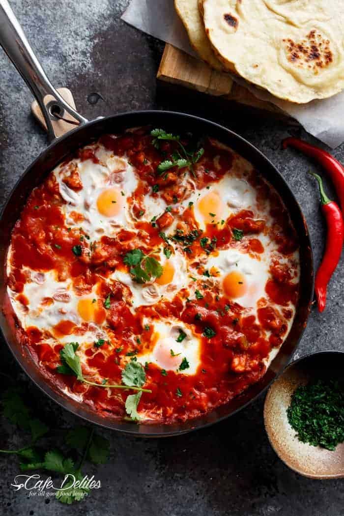 Eggs In Tomato Sauce (Shakshuka)