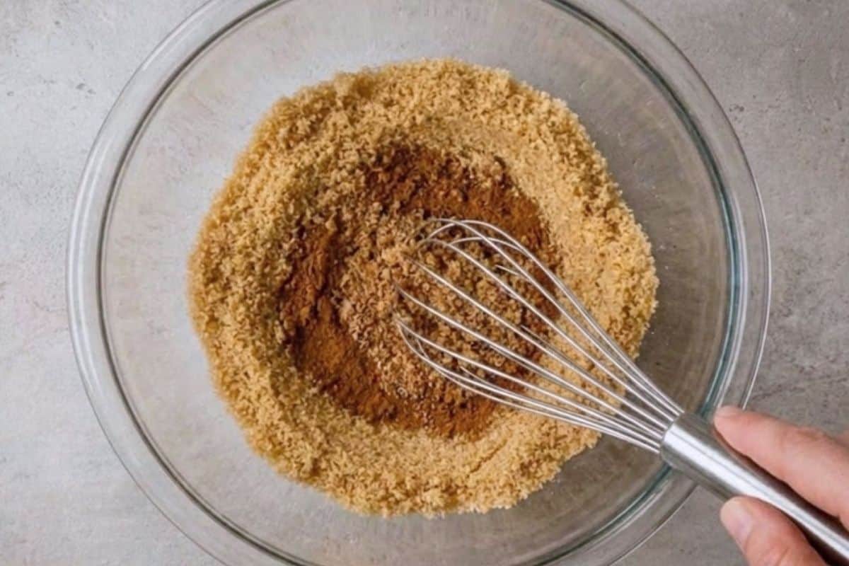 Combine remaining brown sugar with cinnamon and nutmeg in a separate bowl