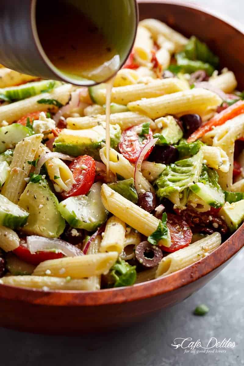 Lemon Herb Mediterranean Pasta Salad is loaded with so many Mediterranean salad ingredients, and drizzled an good Lemon Herb dressing in a bowl