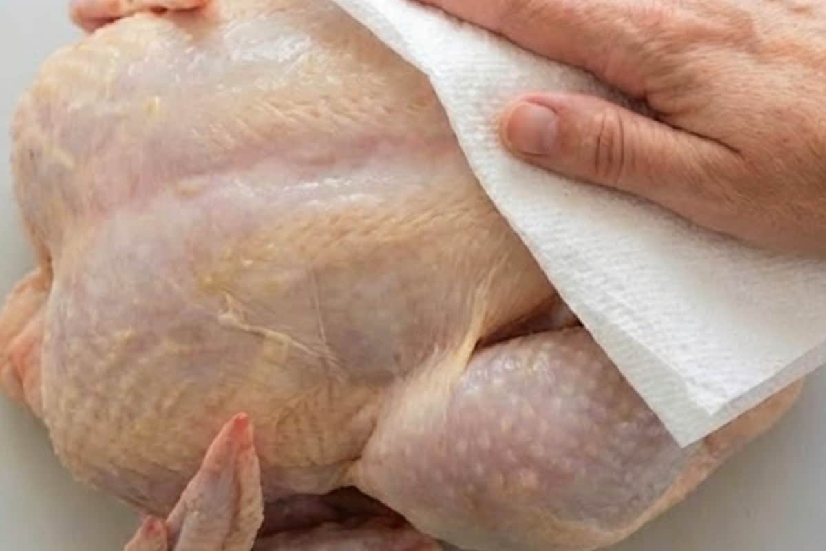 Dry the chicken with paper towels