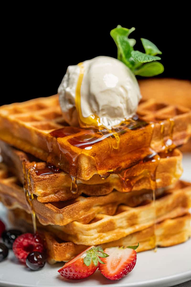Homemade Waffles (One Bowl)