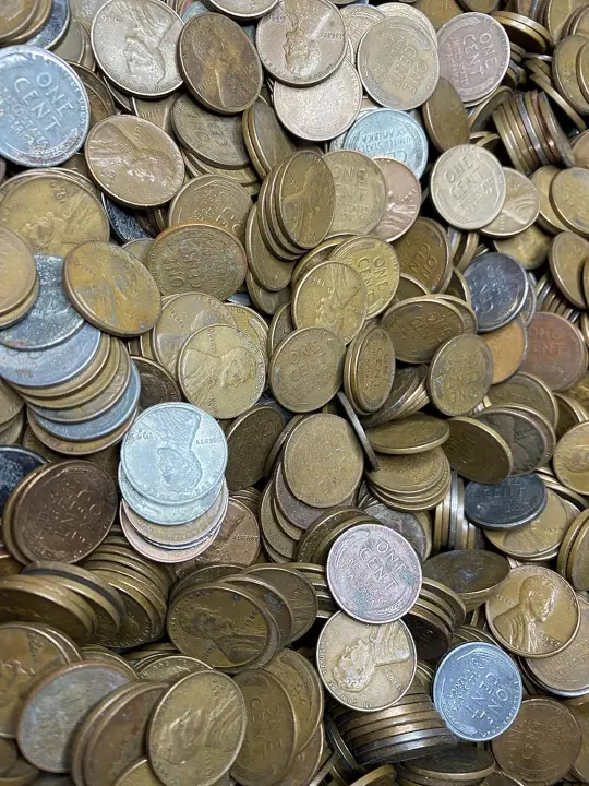 1‑Pound Wheat Cent Lot — Mixed Vintage U.S. Pennies