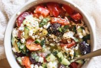 Zesty Mediterranean Cottage Cheese Salad