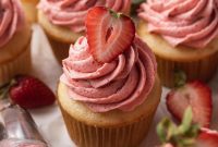 Velvet Strawberry Frosting