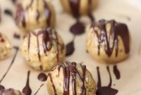No-Bake Peanut Butter Oat Flour Energy Bites