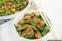 Maple Pepper Glazed Crispy Tofu and Snap Pea Stir Fry