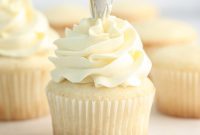 Fluffy White Cupcakes