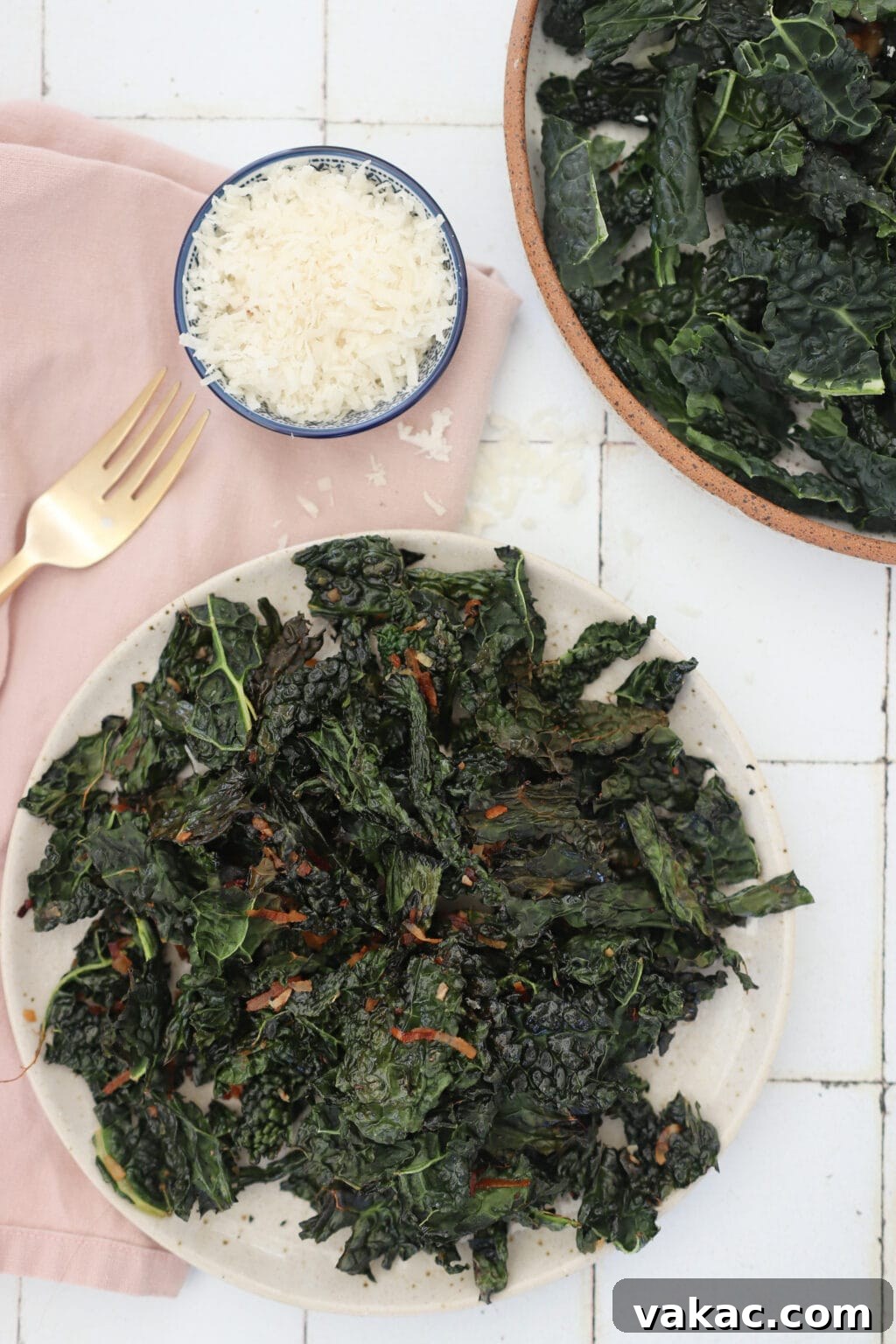 Quick Comfort: 4-Ingredient Warm Kale & Toasted Coconut Salad 2 Vibrant warm kale salad with toasted coconut flakes ready to be served.