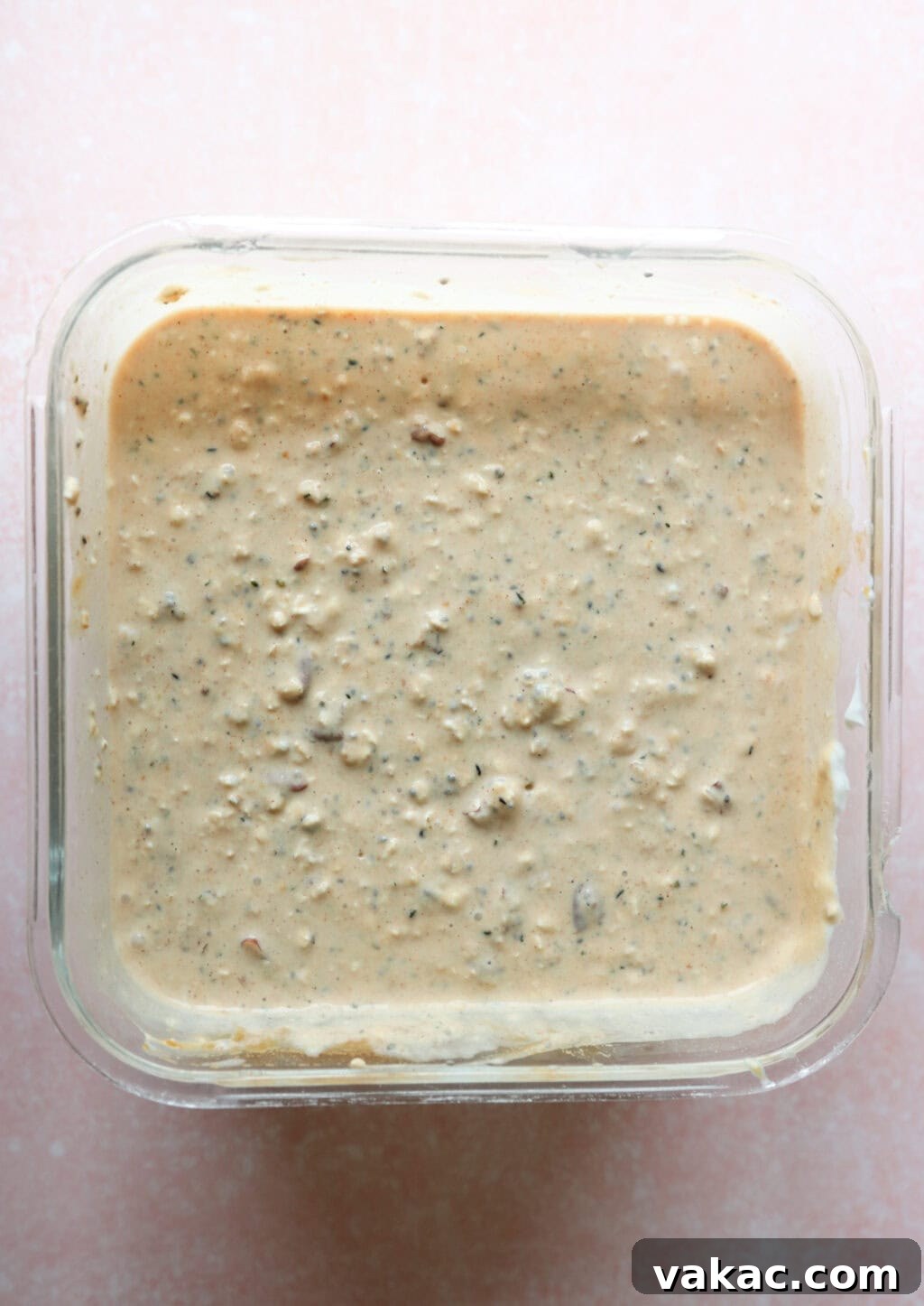 Effortless Autumn Bliss: Pumpkin Pie Spice Overnight Oats 5 Mixed Easy & Filling Pumpkin Pie Spice Overnight Oats in a glass container