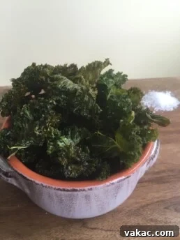 Crispy Baked Kale Chips